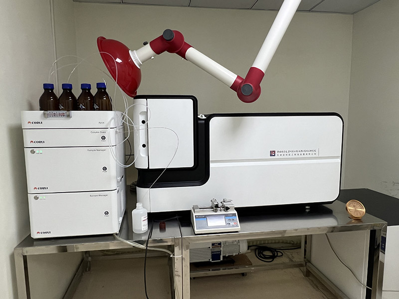 高效液相色谱三重四杆质谱联用仪LC-HTQ2020.jpg